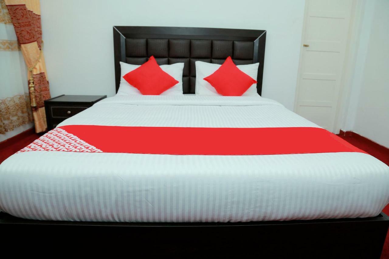 Oyo 238 Selva'S Guest House Нувара-Элия Экстерьер фото