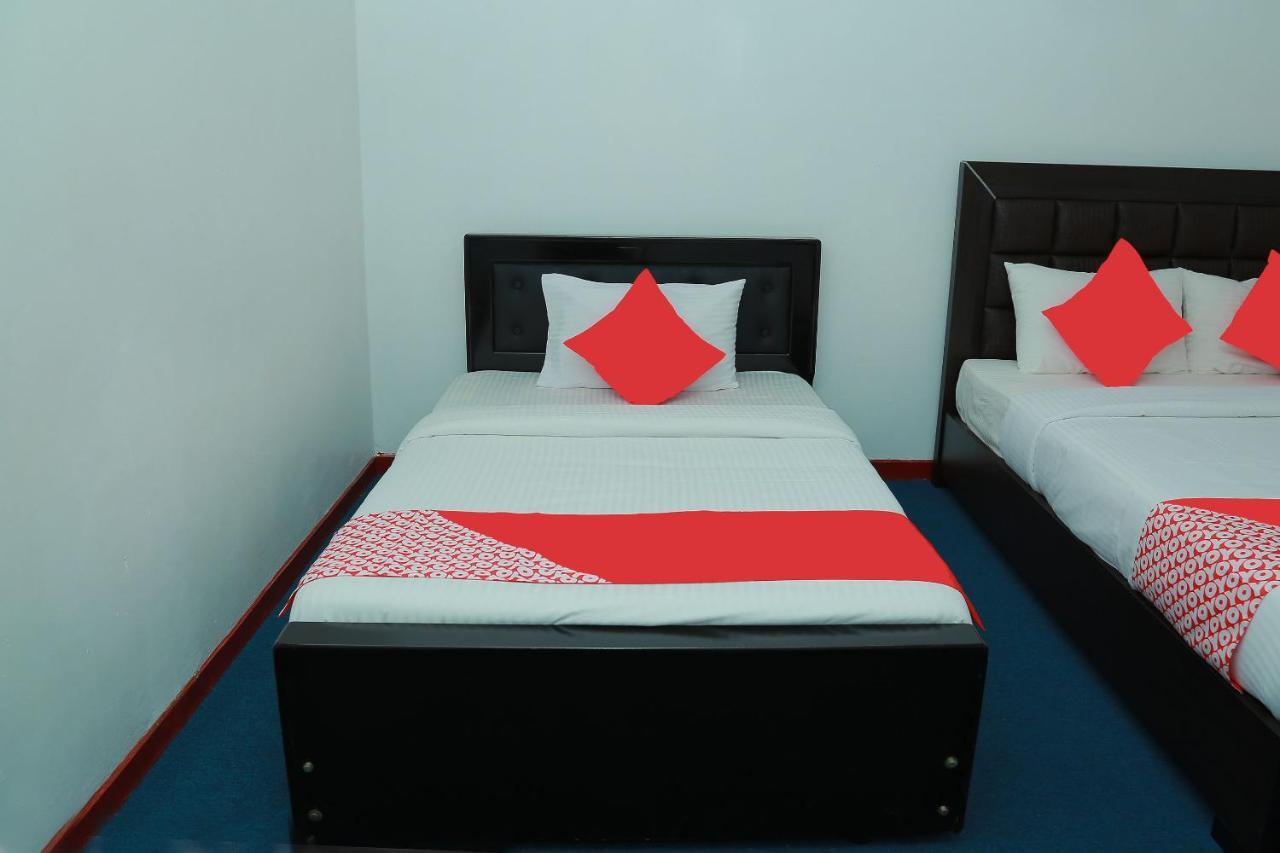 Oyo 238 Selva'S Guest House Нувара-Элия Экстерьер фото